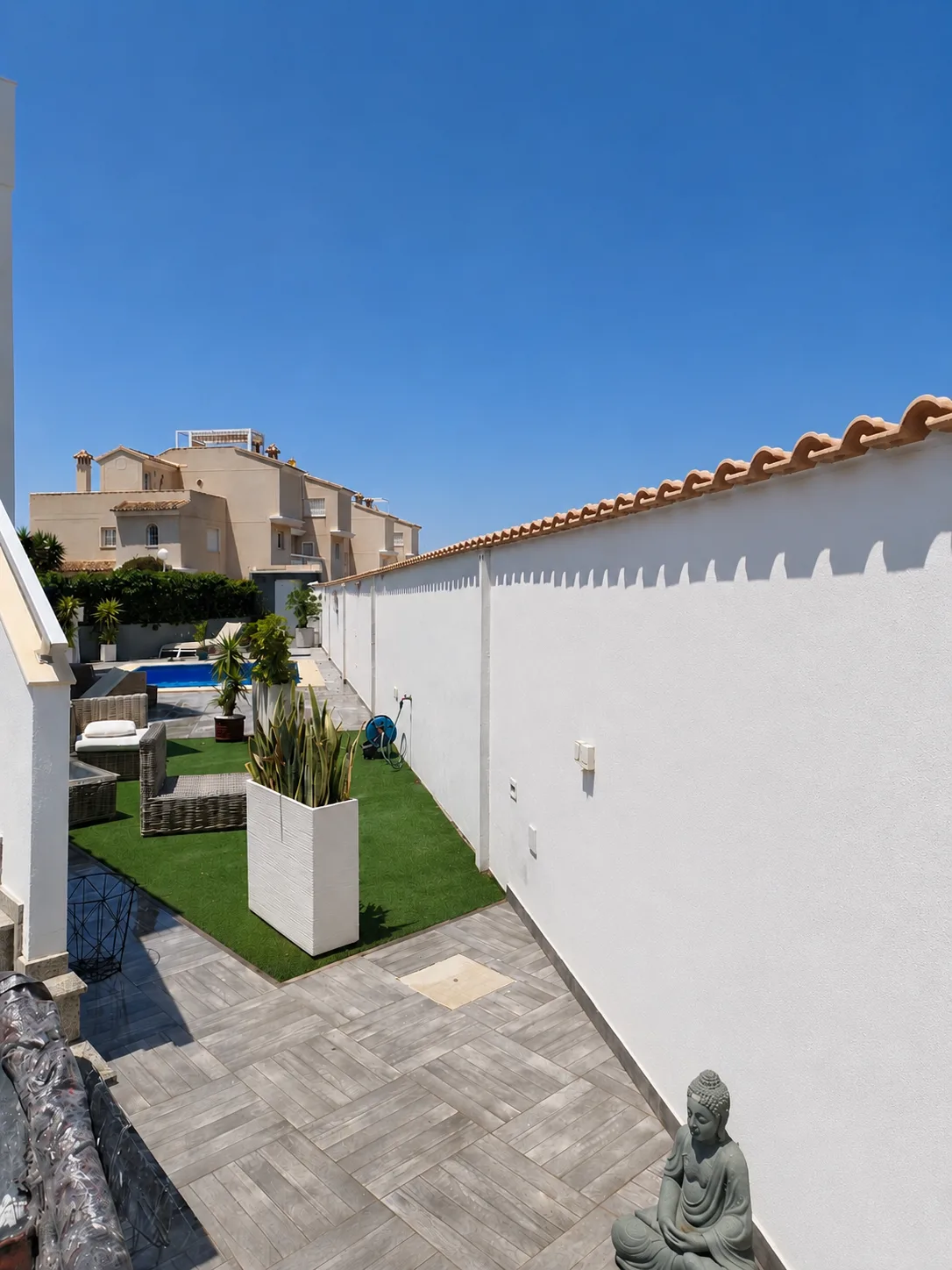 After: Wall repairs & rendering — carried out by Handwerker Costa Blanca